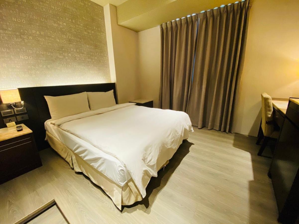 טאיצ'ונג Dlinn Hotel מראה חיצוני תמונה