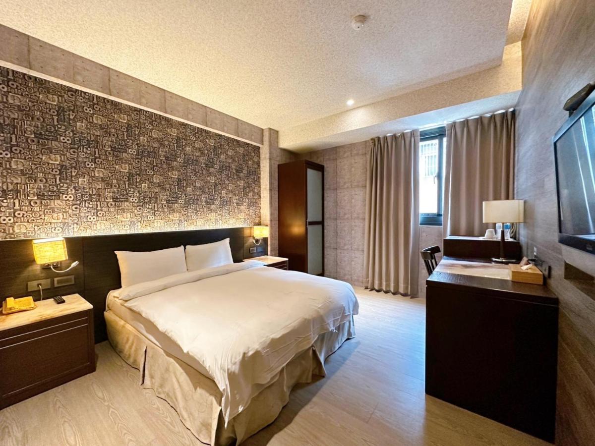 טאיצ'ונג Dlinn Hotel מראה חיצוני תמונה