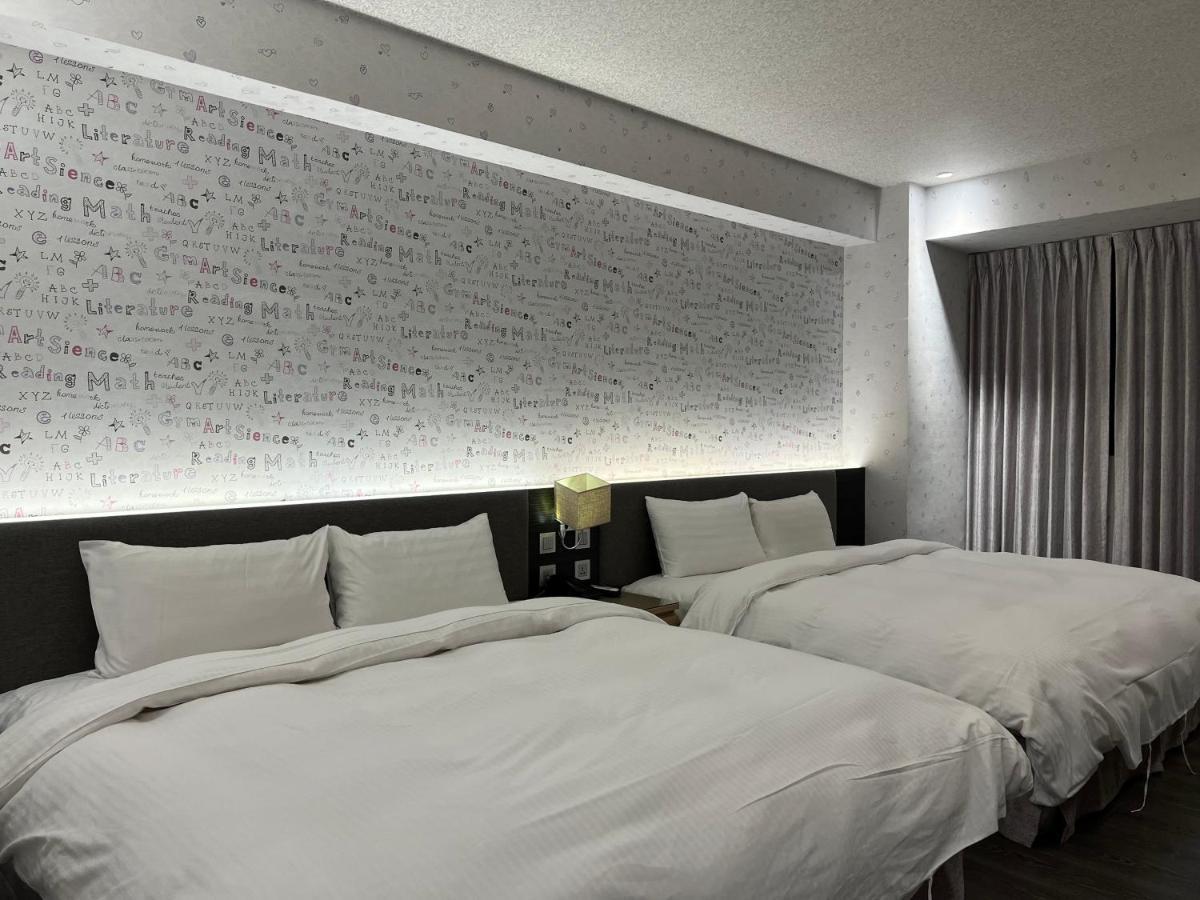 טאיצ'ונג Dlinn Hotel מראה חיצוני תמונה