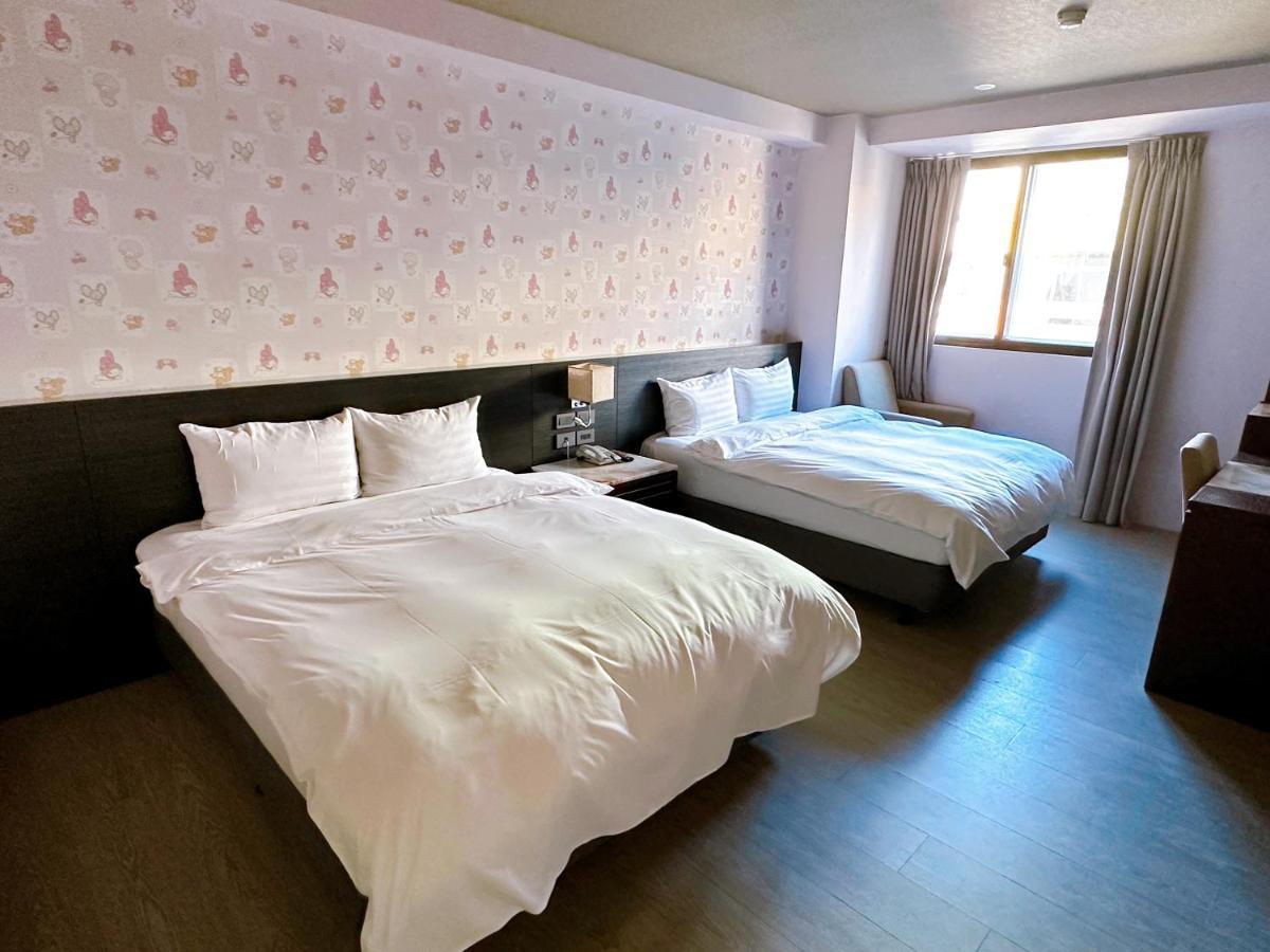 טאיצ'ונג Dlinn Hotel מראה חיצוני תמונה