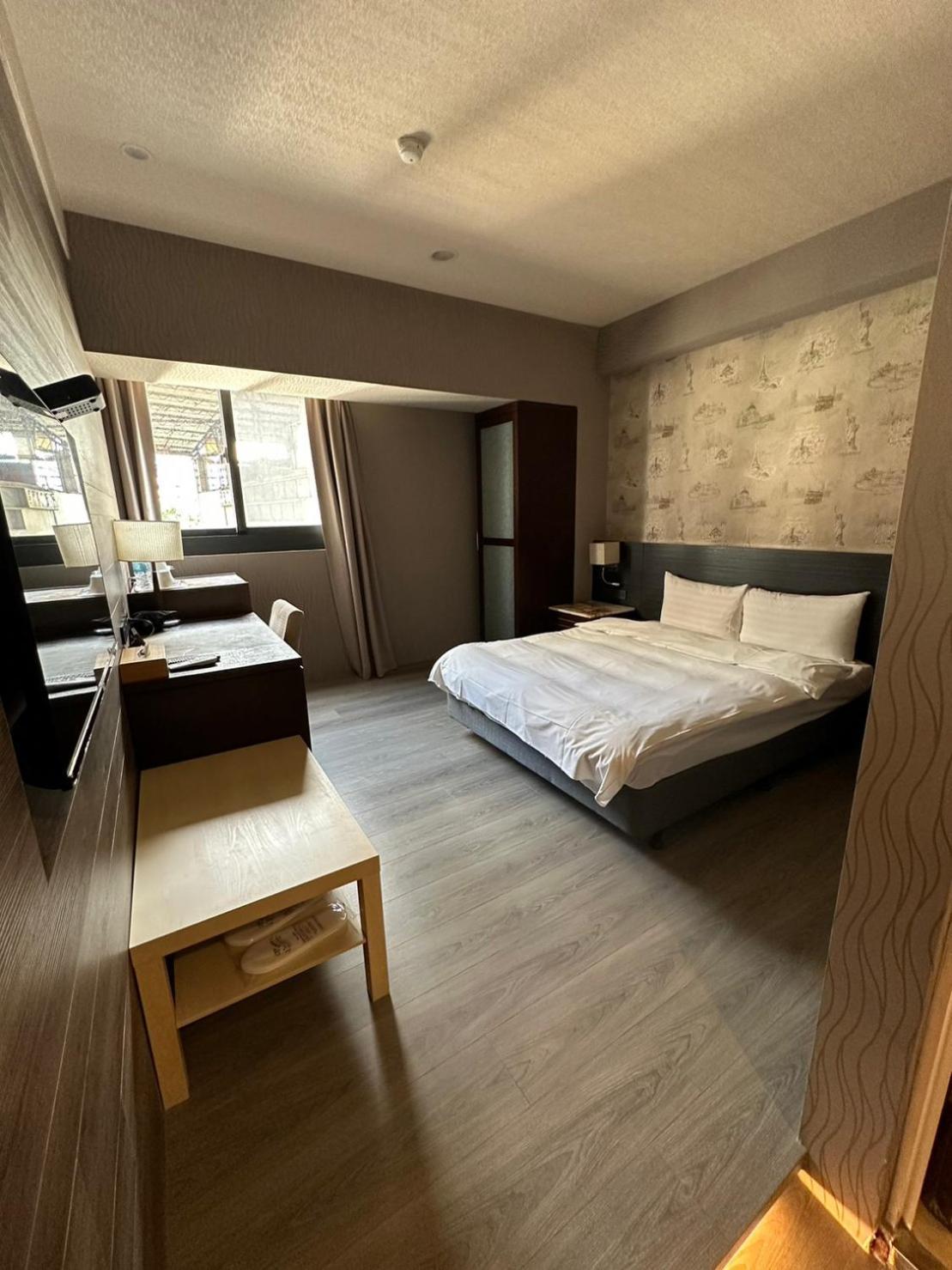 טאיצ'ונג Dlinn Hotel מראה חיצוני תמונה